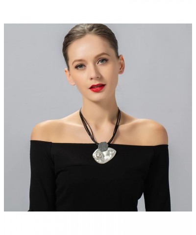 Trendy Black Leather Chokers Necklaces Chain Necklace for Women Jewelry GTLN115015-Gold $10.59 Necklaces